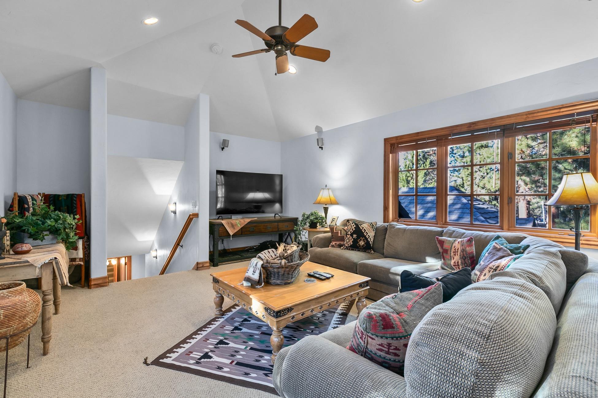 Broken Top - Residential