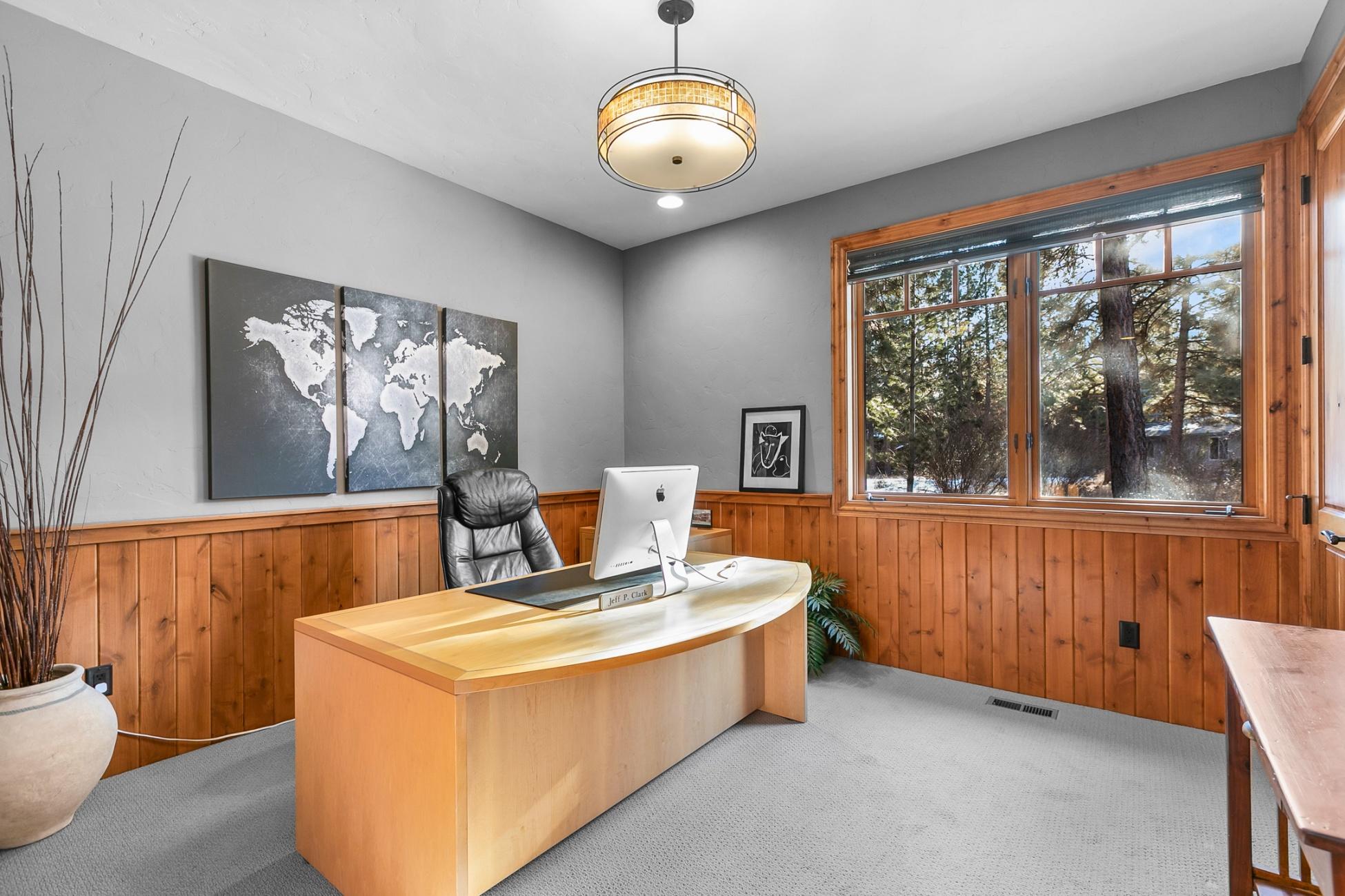 Broken Top - Residential