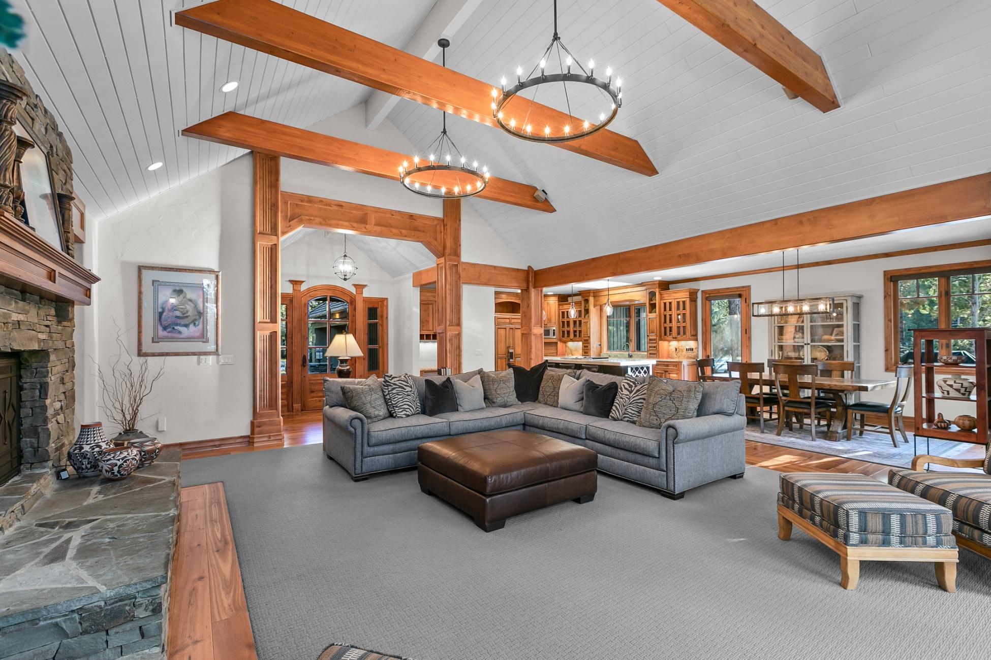 Broken Top - Residential