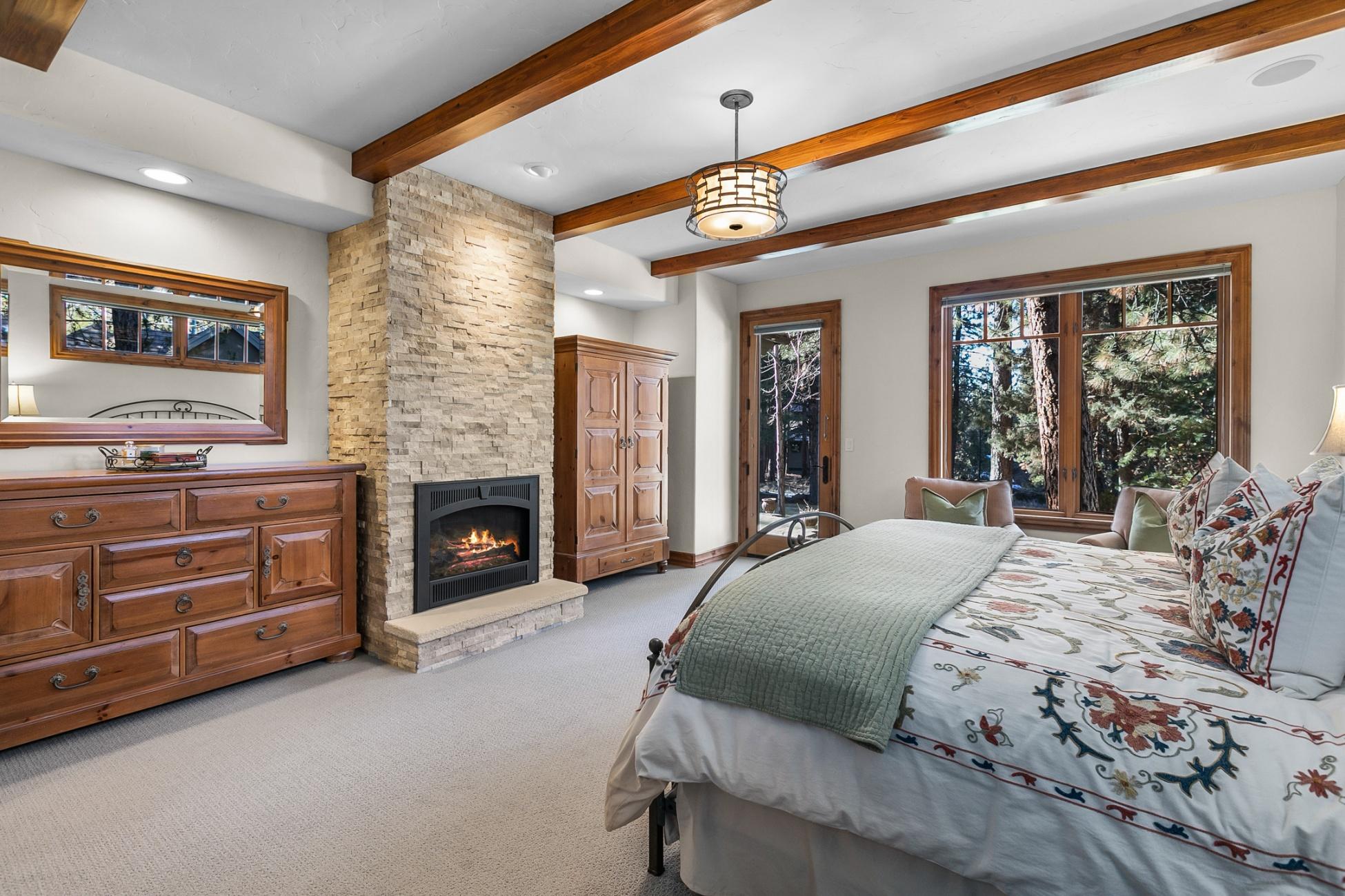 Broken Top - Residential