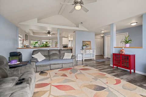Tiny photo for 570 Bachand Circle, Central Point, OR 97502 (MLS # 220210309)