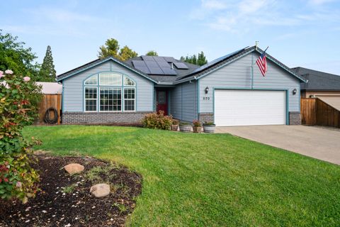 Tiny photo for 570 Bachand Circle, Central Point, OR 97502 (MLS # 220210309)