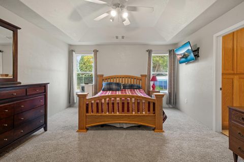 Tiny photo for 570 Bachand Circle, Central Point, OR 97502 (MLS # 220210309)