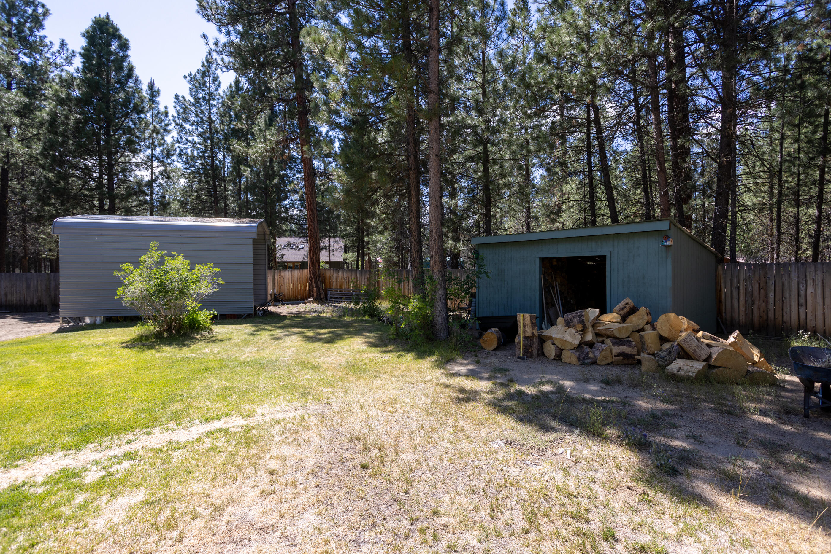 Ponderosa Pines - Residential