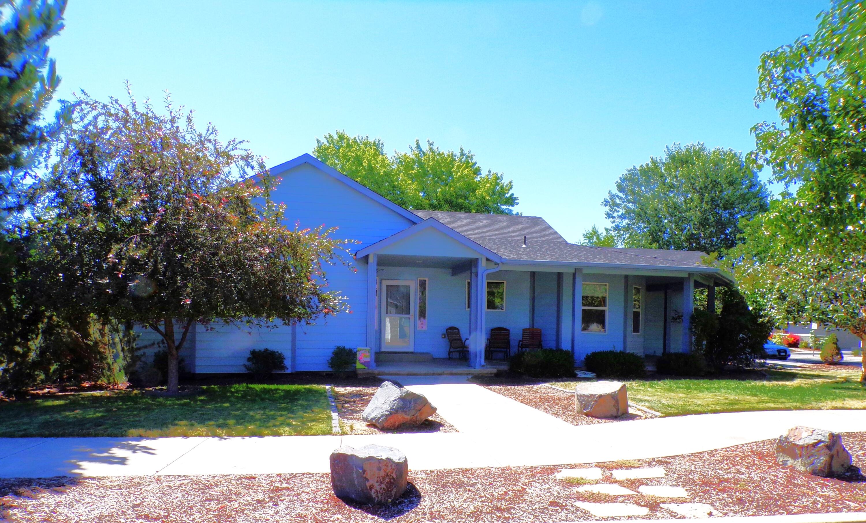 Three Pines - Residential