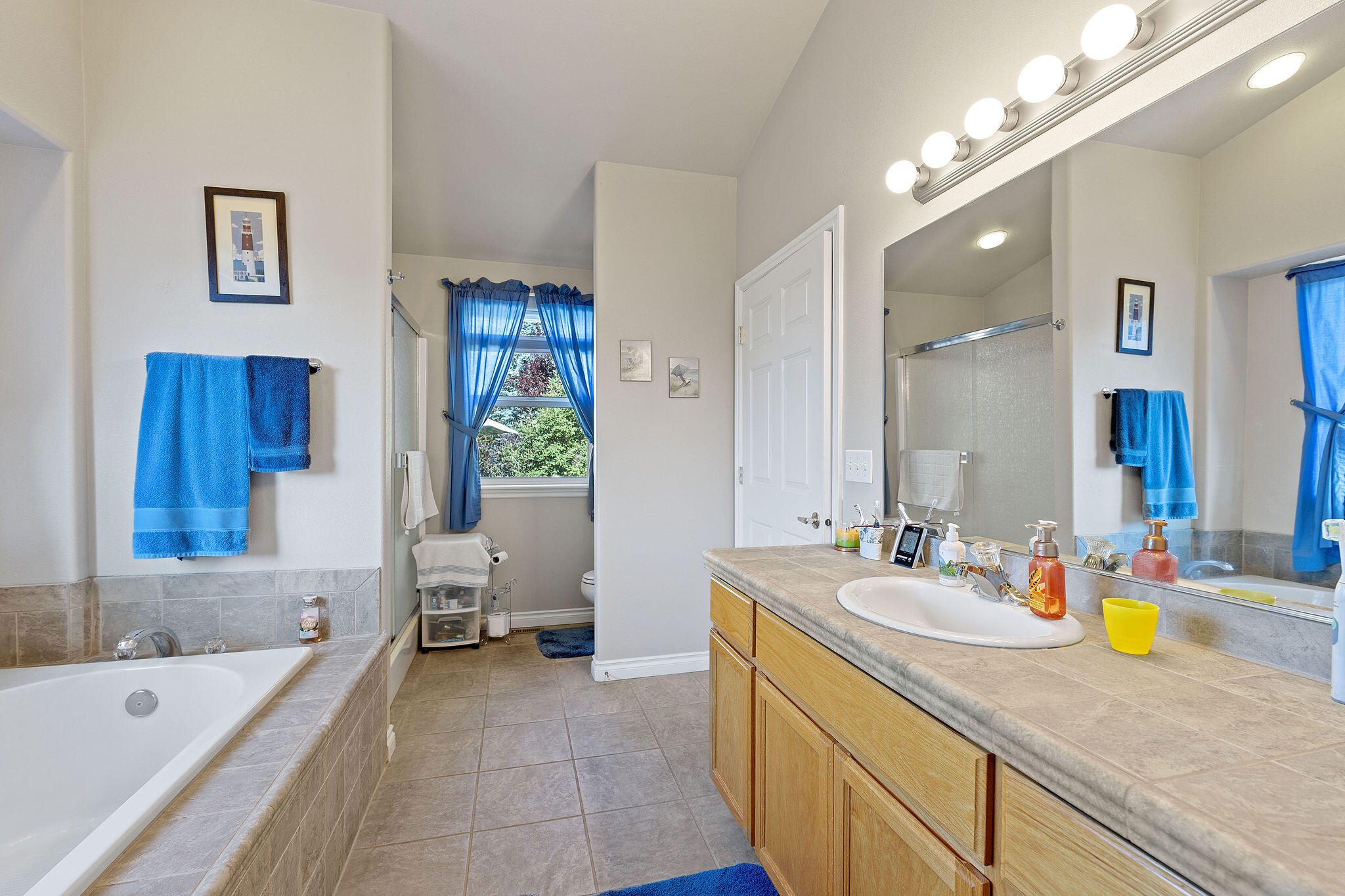 Three Pines - Residential