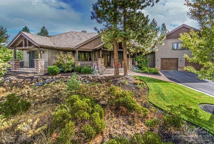 This custom built Sun Forest Northwest style home will capture you the moment you come through the door & see the breathtaking views of the #11 green & #12 tee box of Lost Tracks Golf Course. The home features stone fireplace, open beam ceilings, hardwood floors & open floor plan that is perfect for entertaining. Spacious master suite, 2 side-fireplace, soaking tub, separate double headed shower & large closet. Theatre room. Over size 3 car garage w/lots of storage. Situated on 1.12 acre.