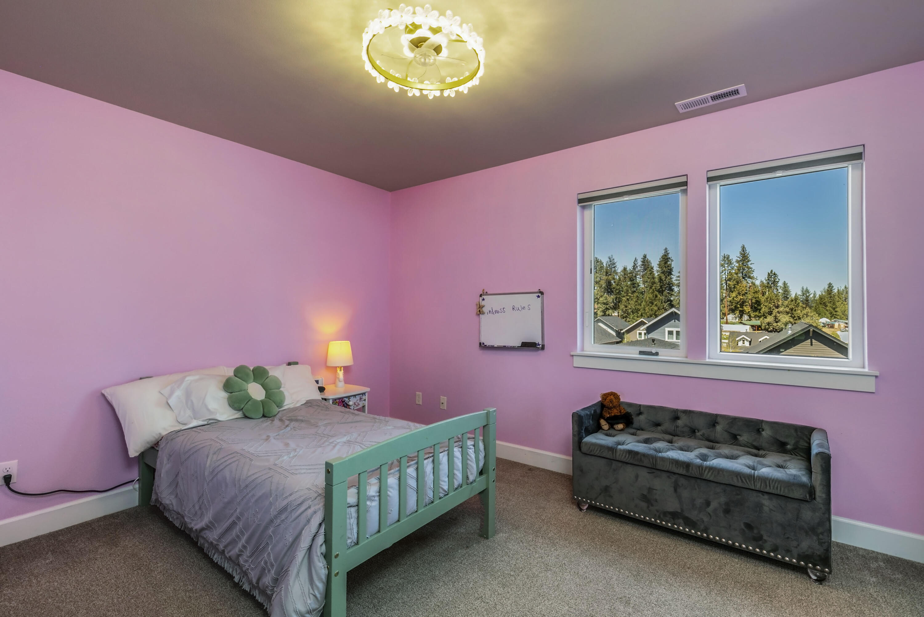 SaddleStone - Residential