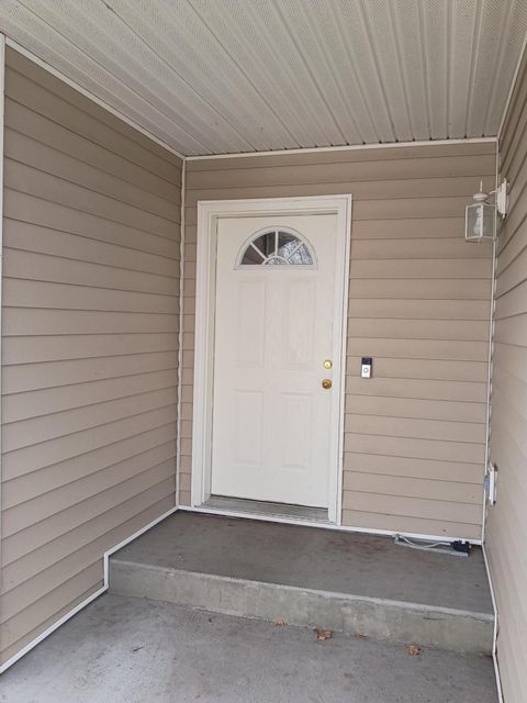 Tiny photo for 5594 Kellal Lane, Klamath Falls, OR 97603 (MLS # 220214836)