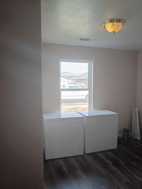 Tiny photo for 5594 Kellal Lane, Klamath Falls, OR 97603 (MLS # 220214836)