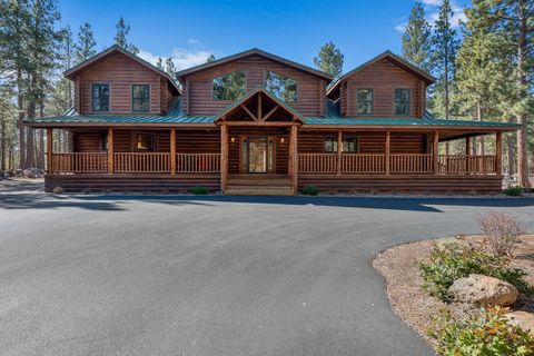 Tiny photo for 16431 Marmott Lane, Sisters, OR 97759 (MLS # 220217606)