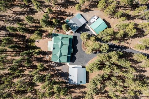 Tiny photo for 16431 Marmott Lane, Sisters, OR 97759 (MLS # 220217606)