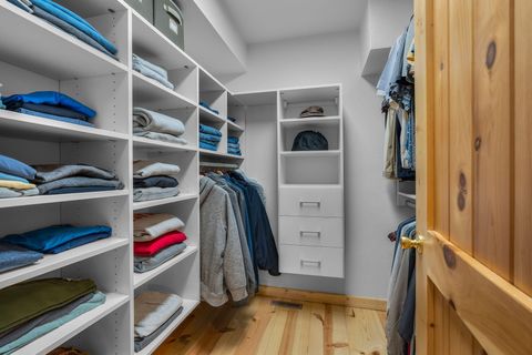 Tiny photo for 16431 Marmott Lane, Sisters, OR 97759 (MLS # 220217606)