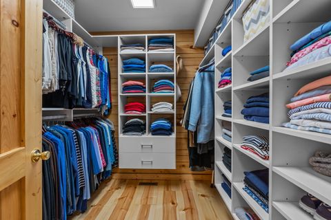 Tiny photo for 16431 Marmott Lane, Sisters, OR 97759 (MLS # 220217606)