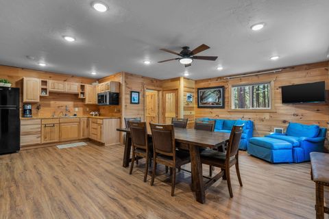 Tiny photo for 16431 Marmott Lane, Sisters, OR 97759 (MLS # 220217606)