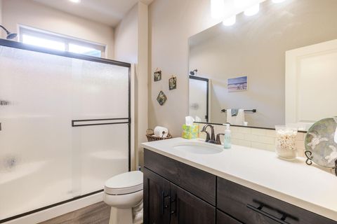 Tiny photo for 51833 Fordham Drive, La Pine, OR 97739 (MLS # 220220736)