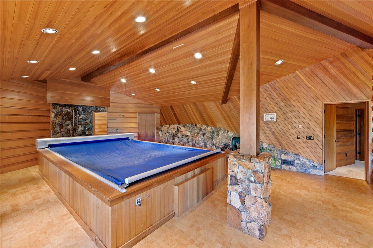 Cascade Meadow Ranch - Residential