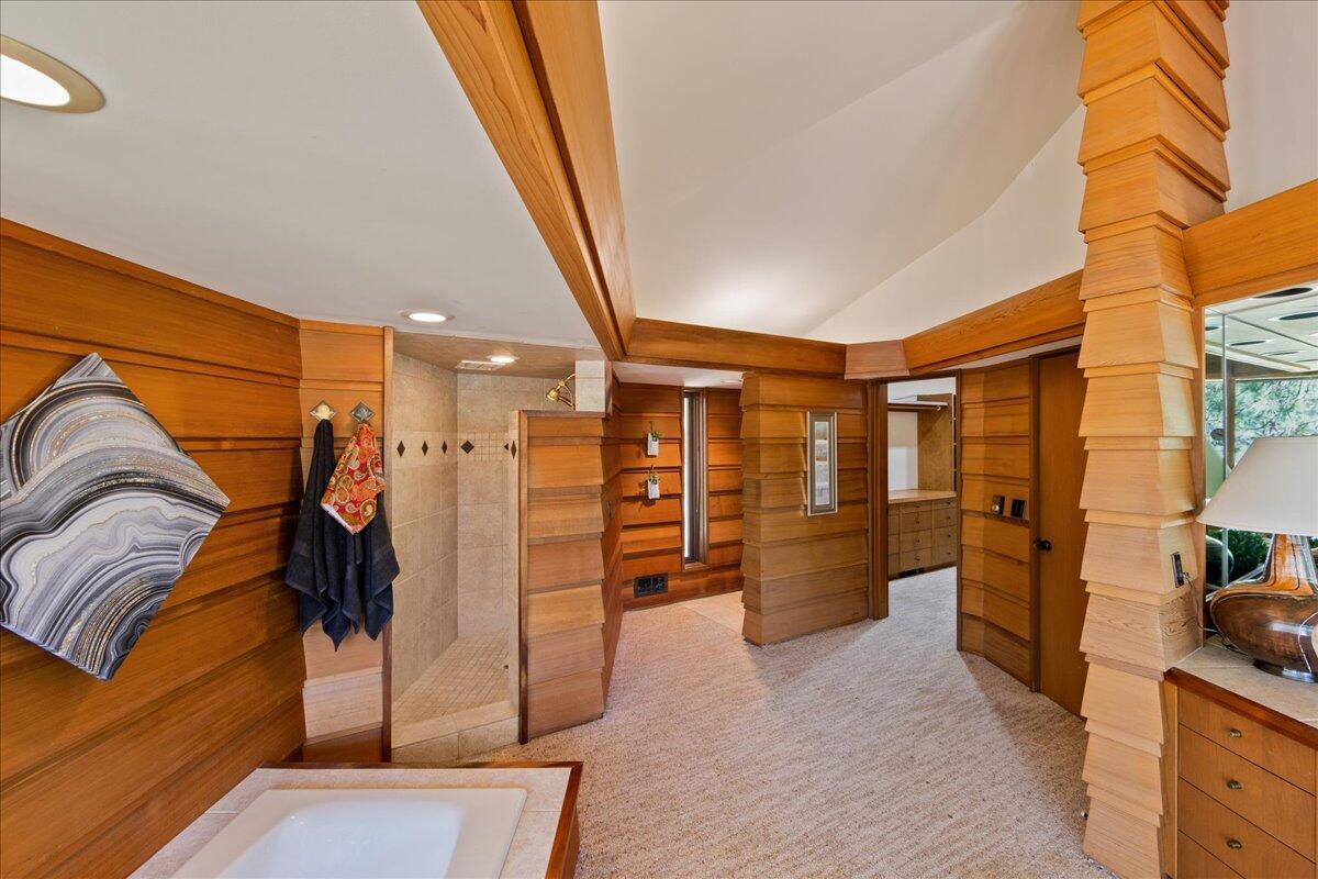 Cascade Meadow Ranch - Residential