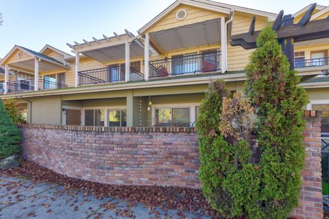 Tiny photo for 1708 Softwood Way, Grants Pass, OR 97526 (MLS # 220212151)