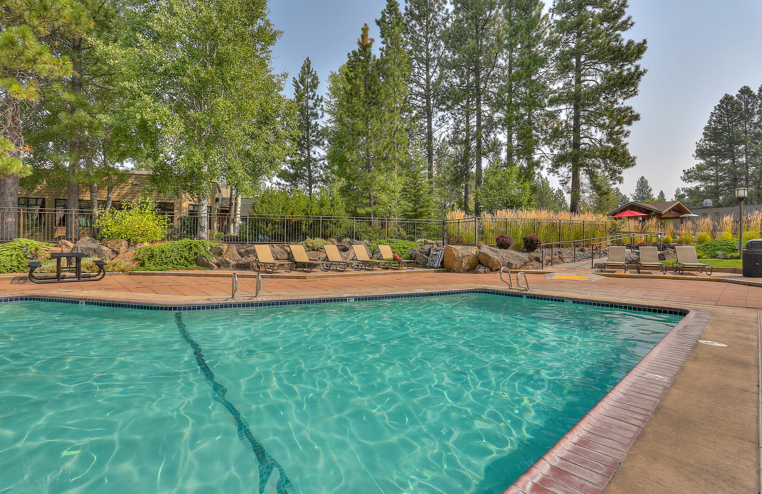 Inn Of The 7th - Residential