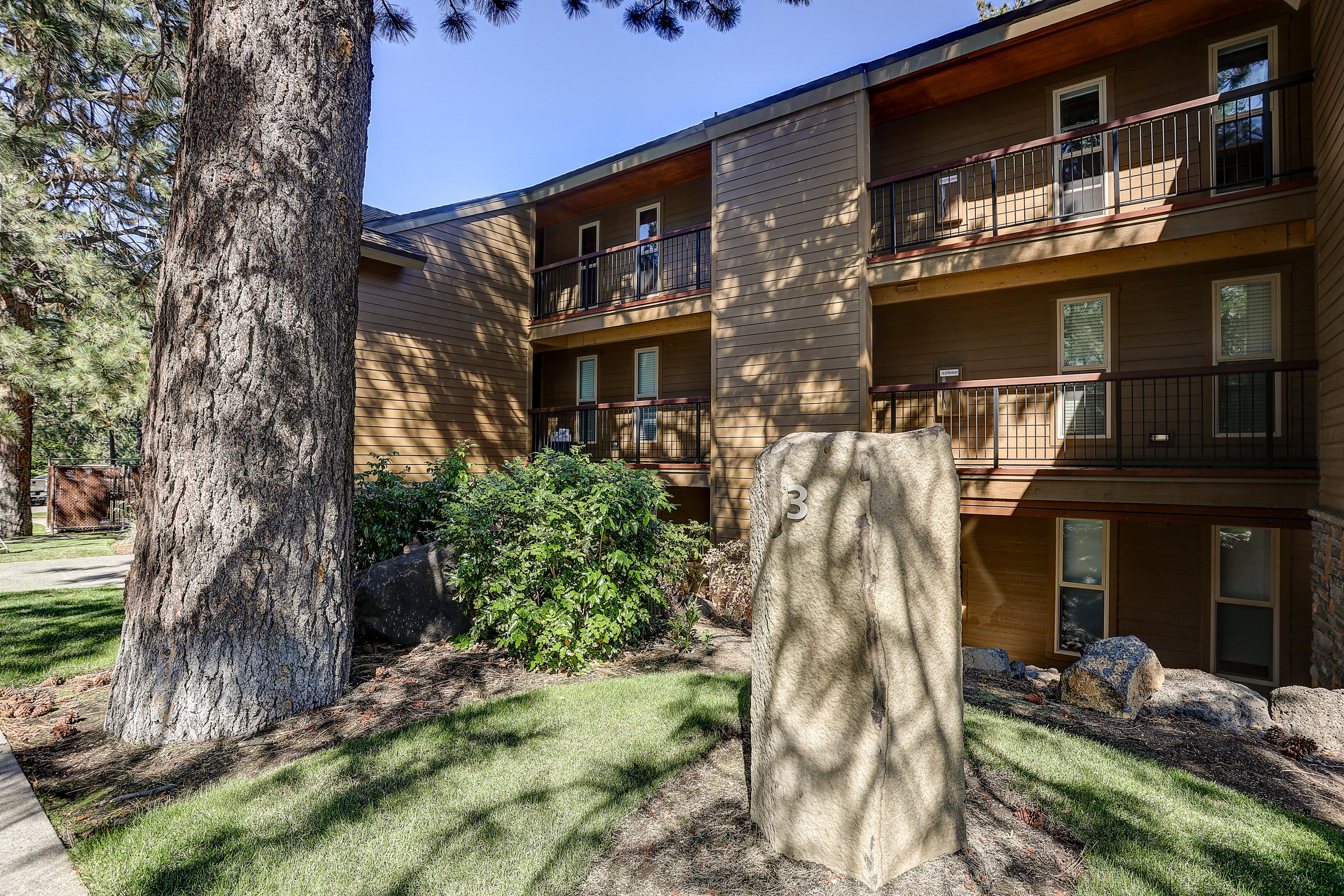 Inn Of The 7th - Residential