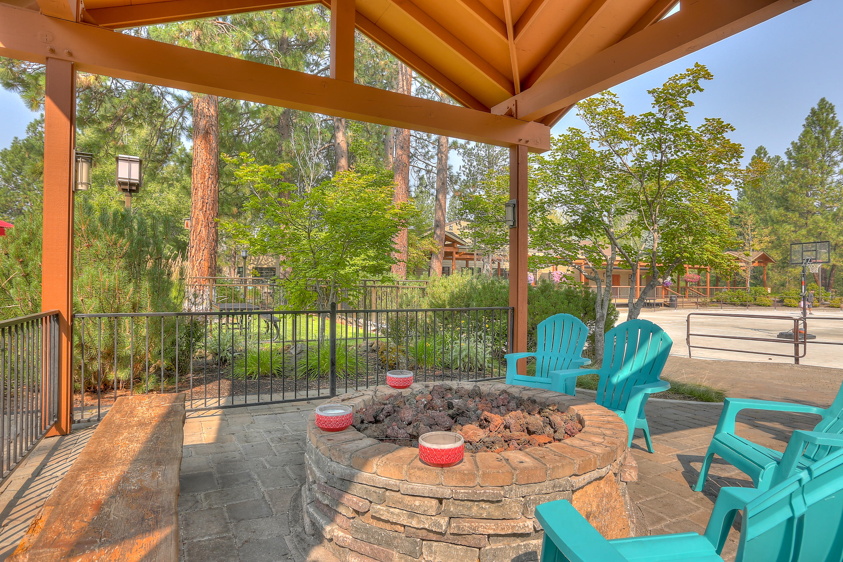 Inn Of The 7th - Residential