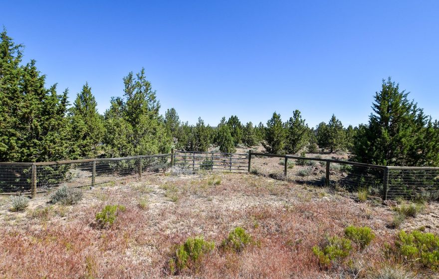 Fully fenced 1.83 +/- acre corner lot in Prineville Lake Acres is ready for your new home! Live off grid or build your dream house! Electricity is at the street. Septic and well are needed. Plenty of room to park toys or bring your horses. Close to Prineville Reservoir, BLM and just a few short minutes to town! A must see!