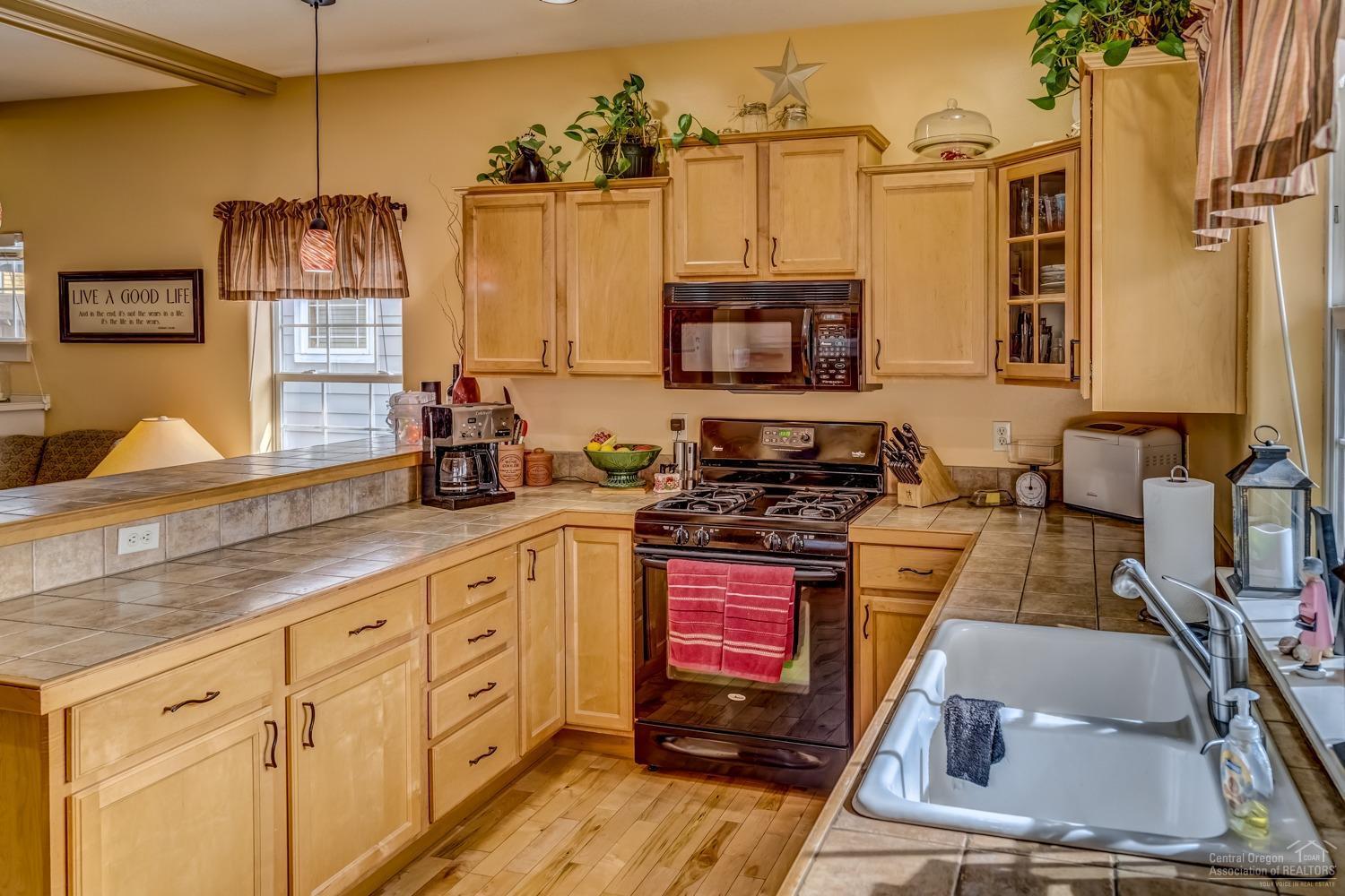 Oakview - Residential