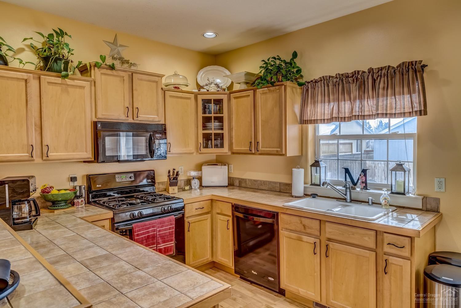 Oakview - Residential