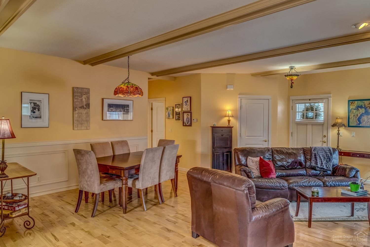 Oakview - Residential