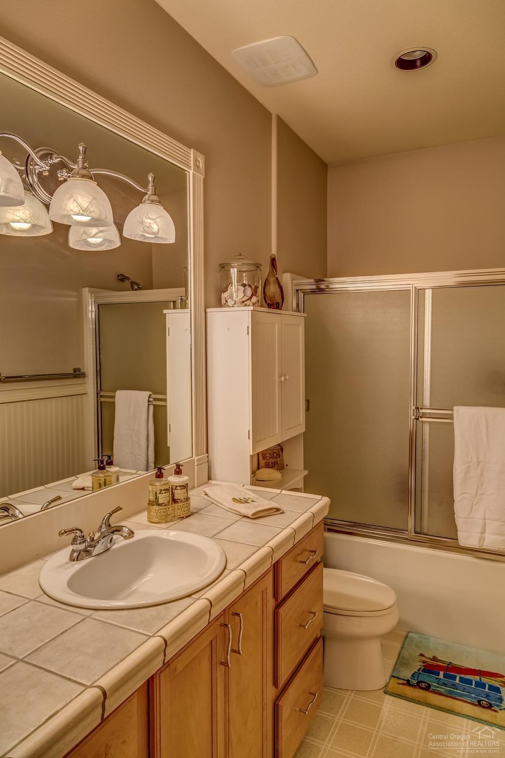 Oakview - Residential