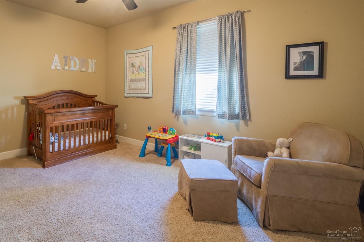 Hollygrape - Residential