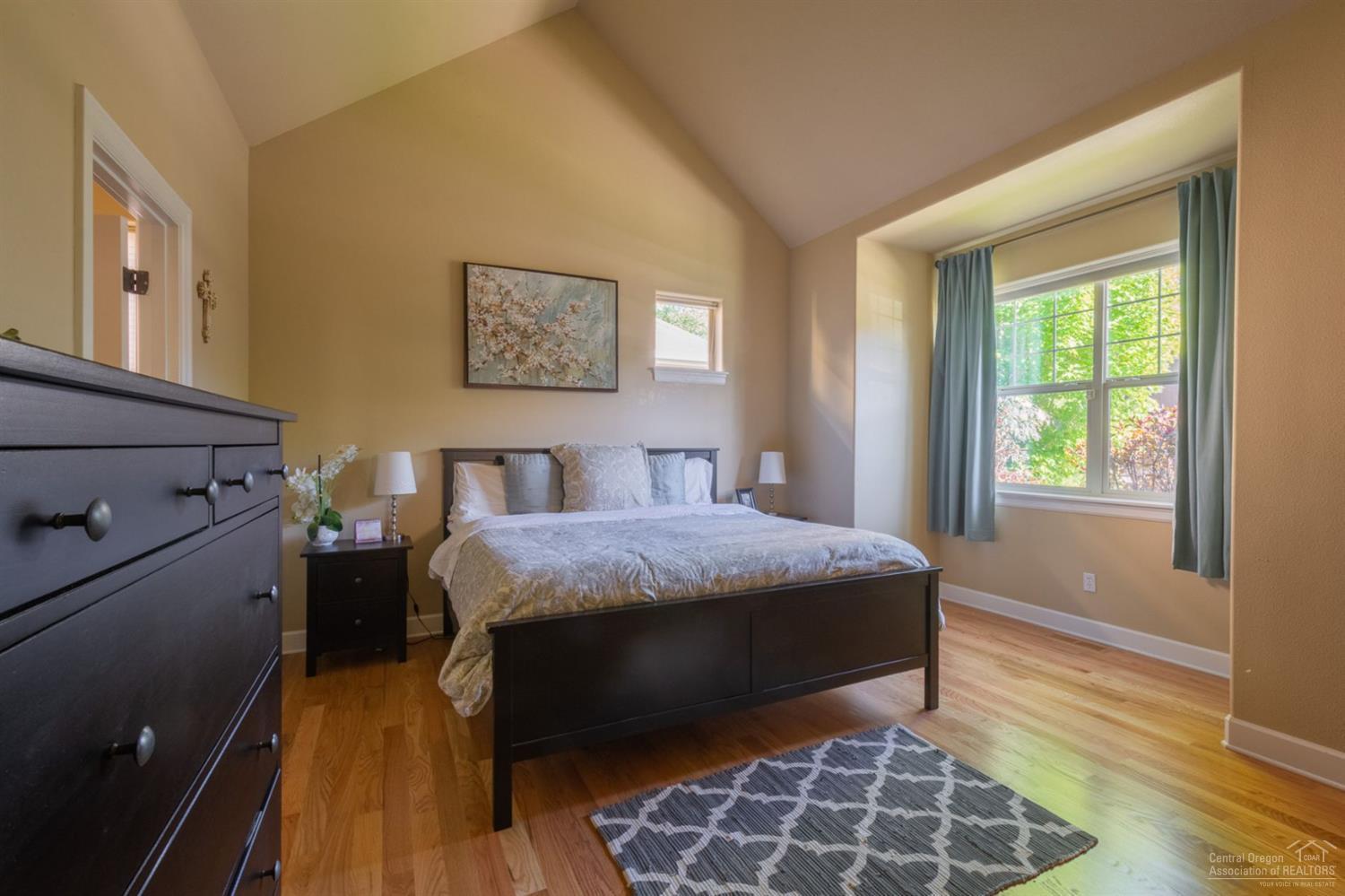 Hollygrape - Residential