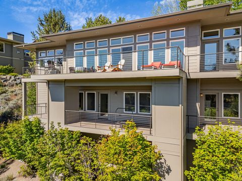 2540 NW 1st Street Bend OR 97703