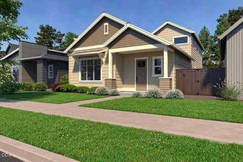 Photo of 3890 NE Petrosa Avenue, Bend, OR 97701 (MLS # 220224193)