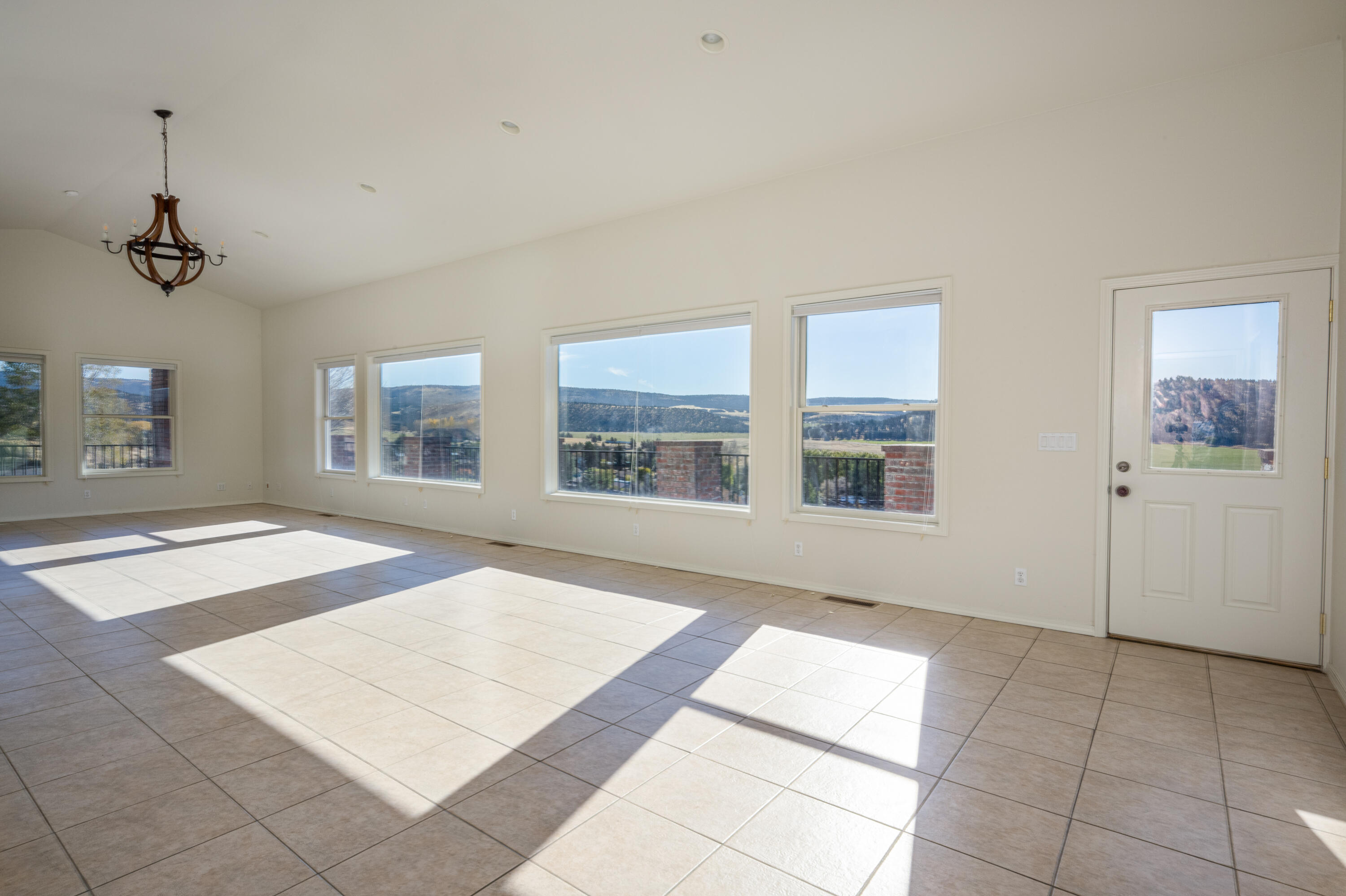 PleasVH - Residential