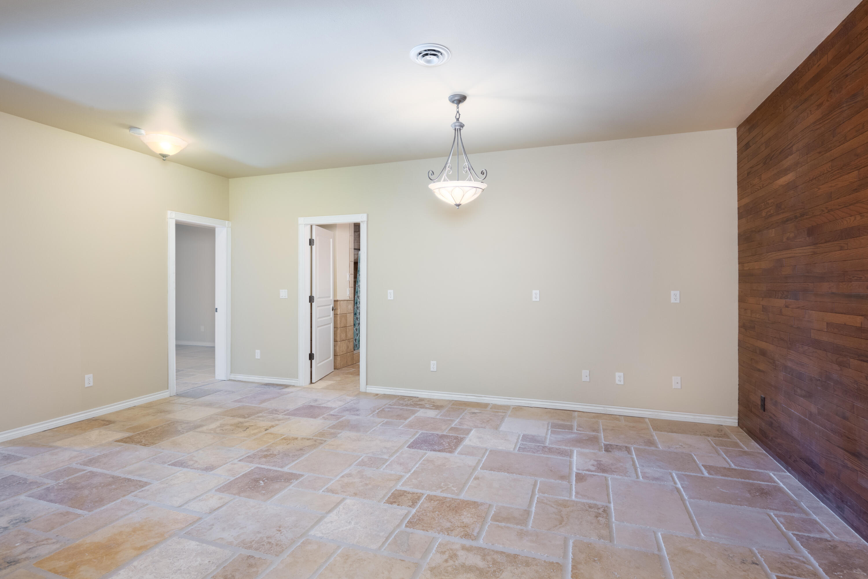 PleasVH - Residential