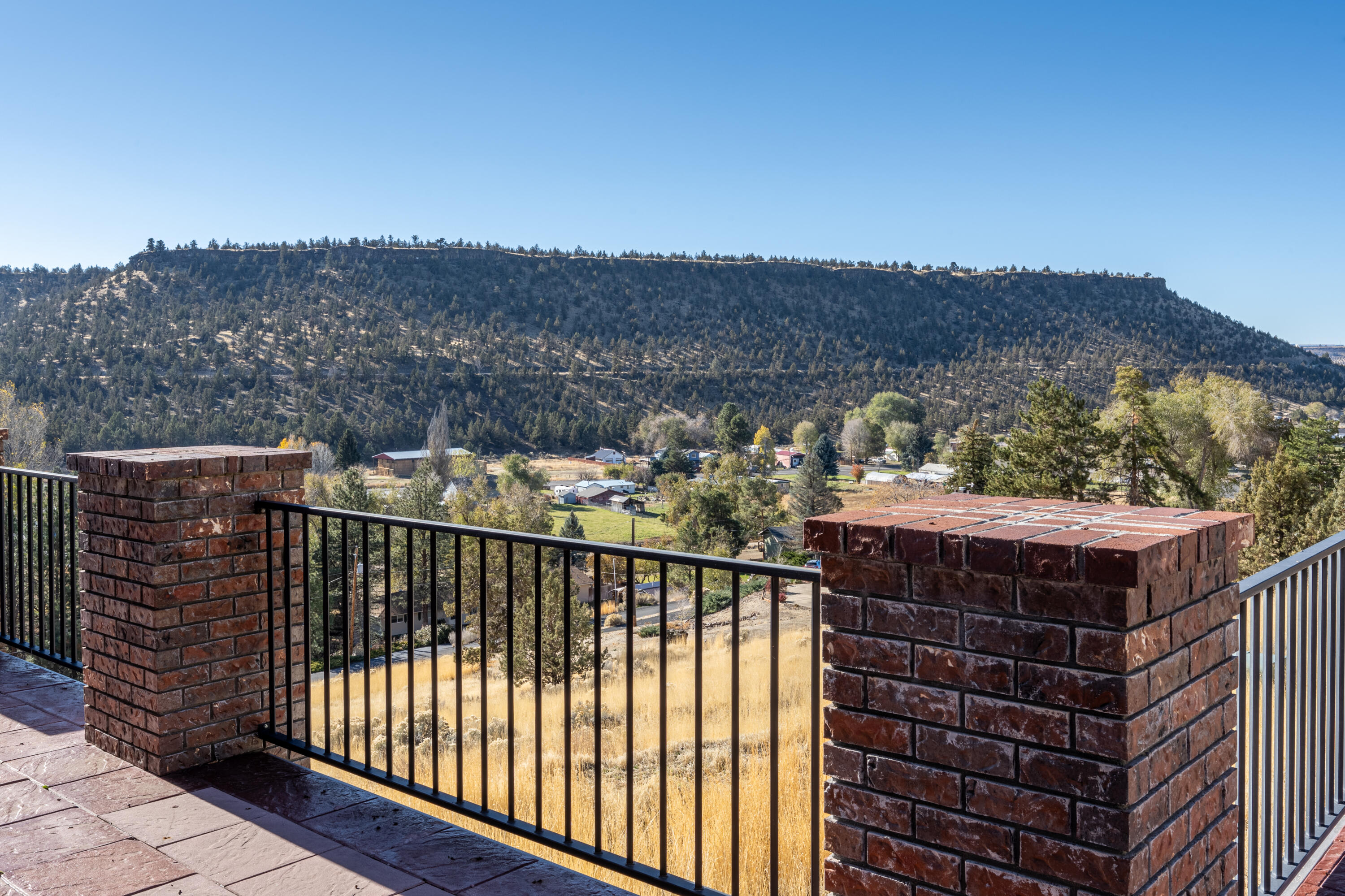 PleasVH - Residential