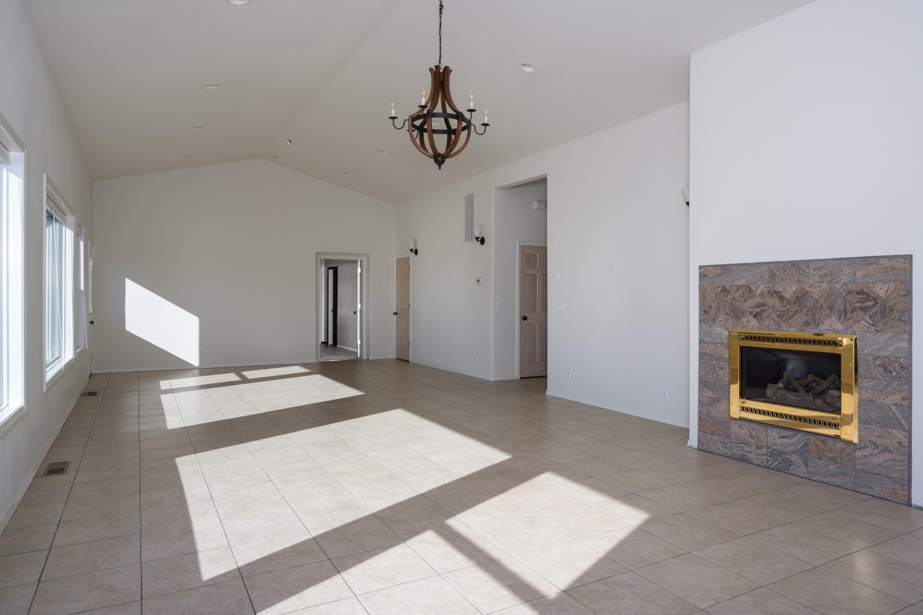 PleasVH - Residential