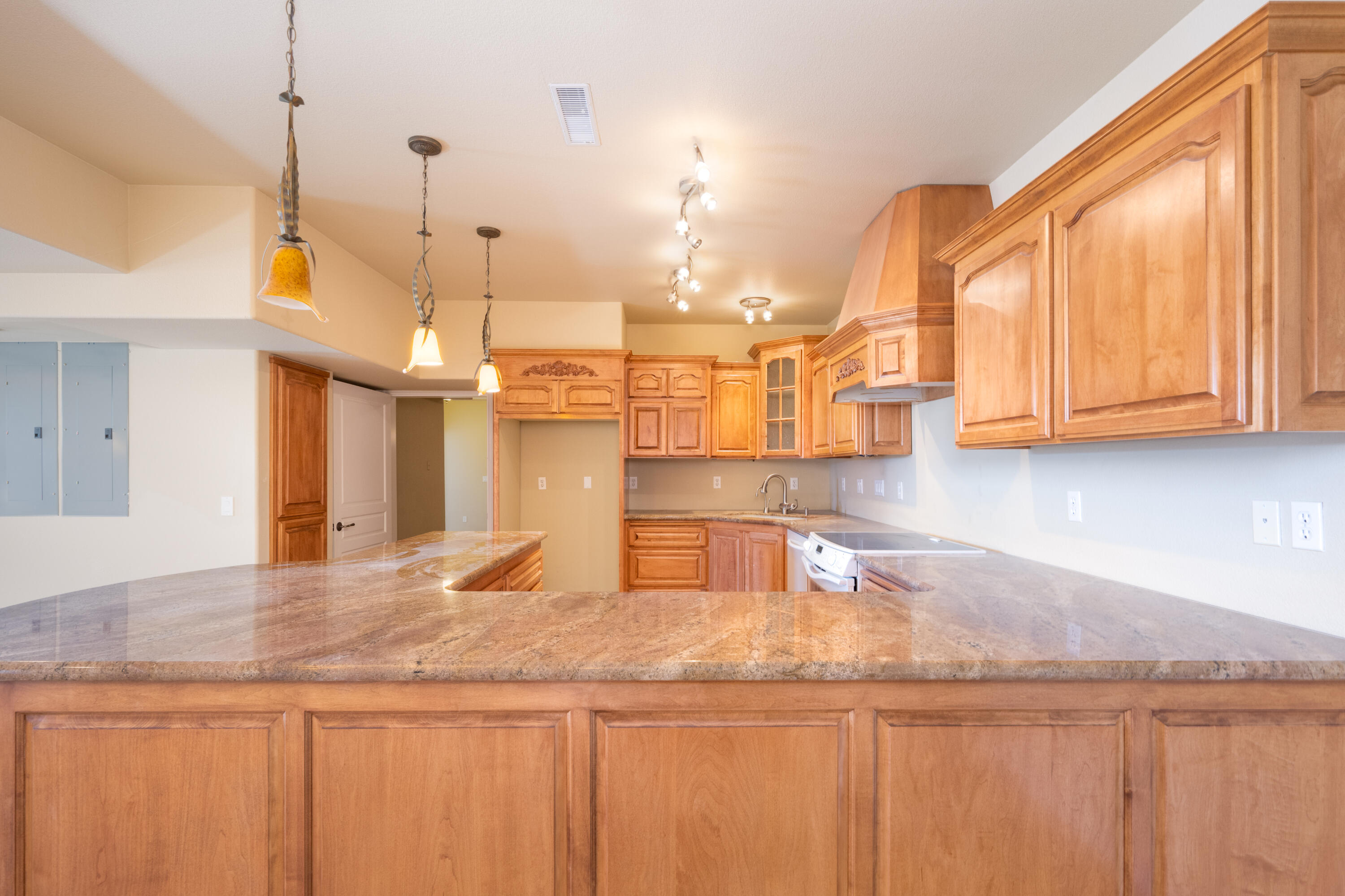 PleasVH - Residential