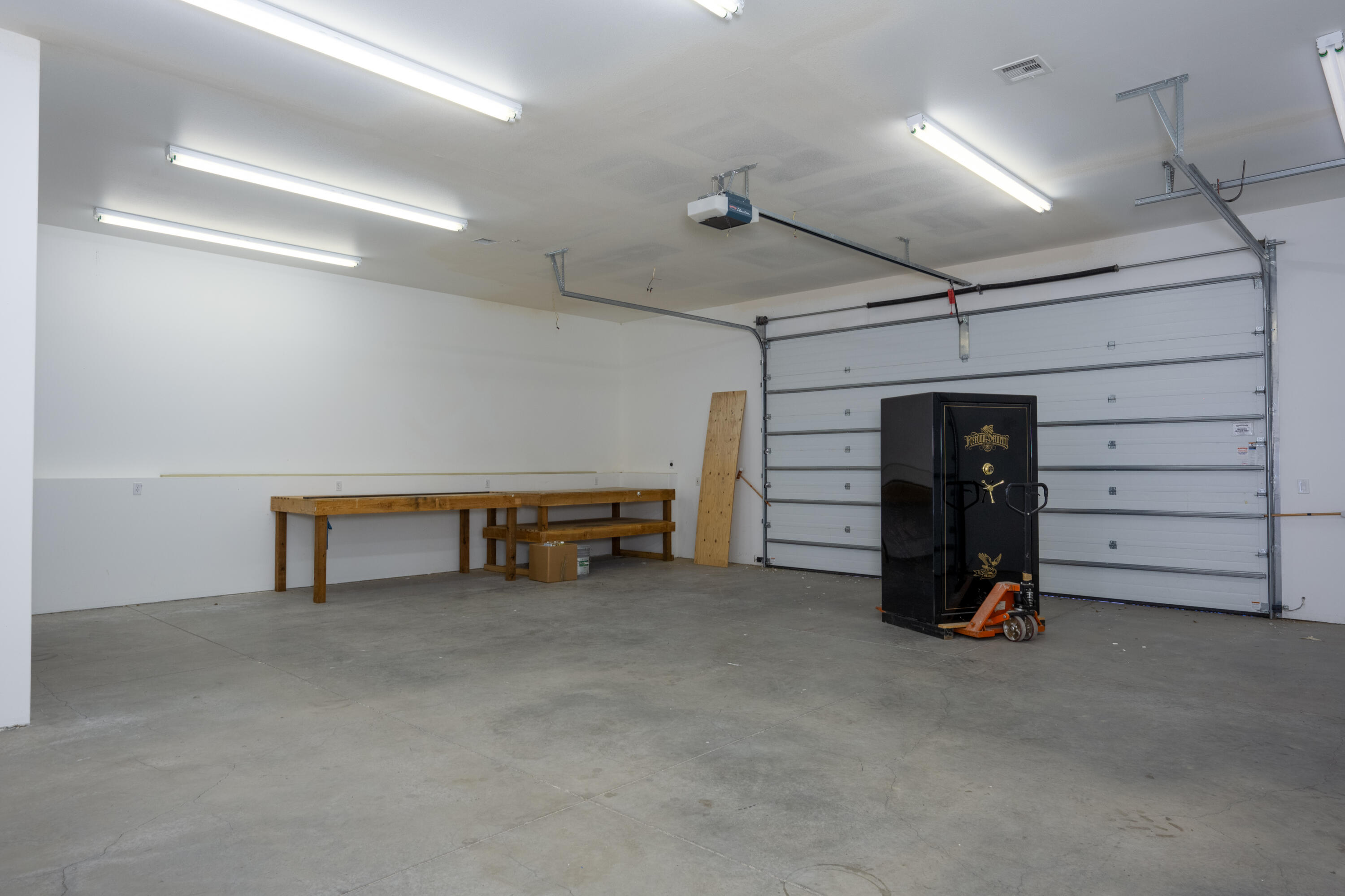 PleasVH - Residential