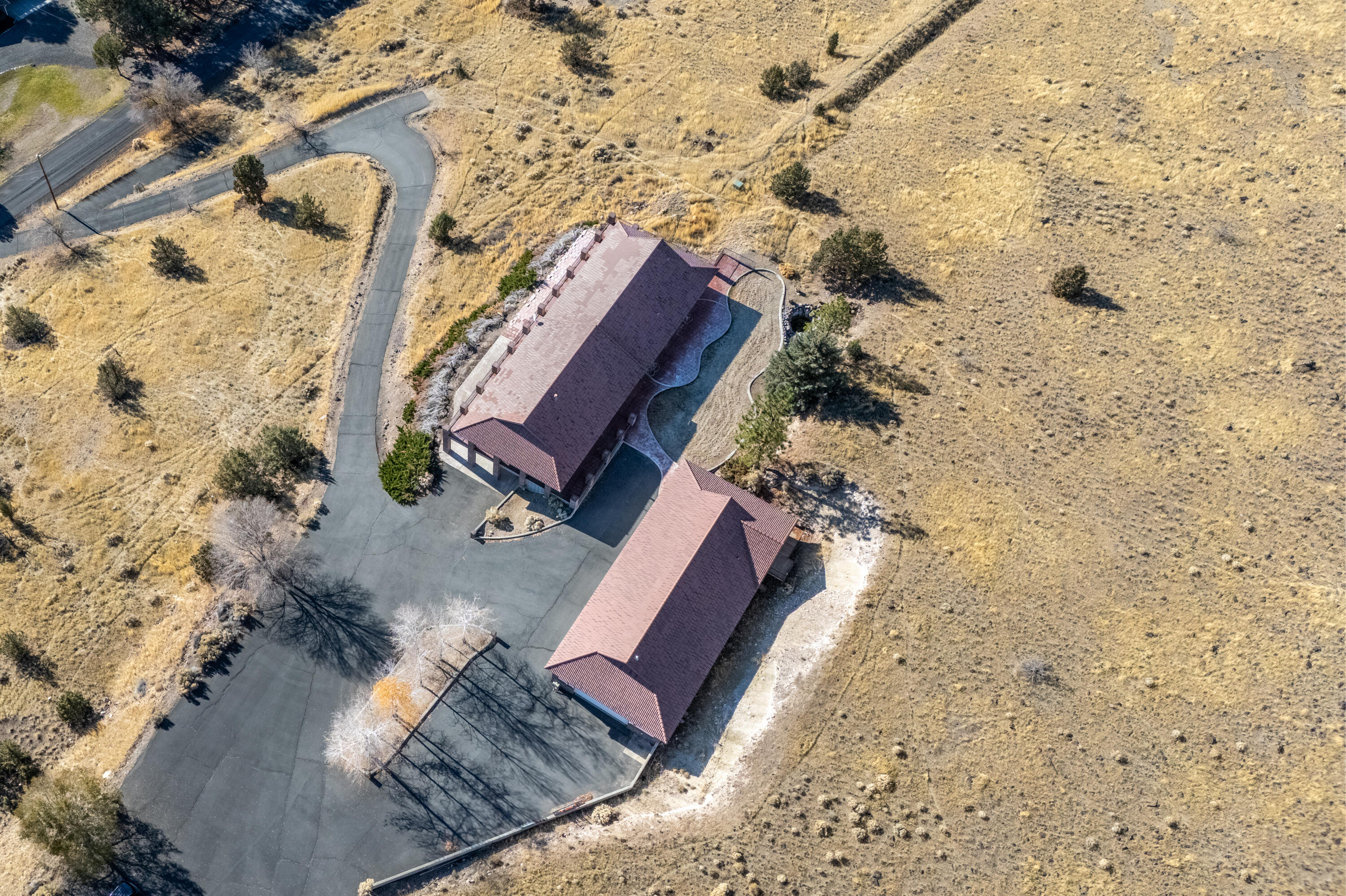 PleasVH - Residential