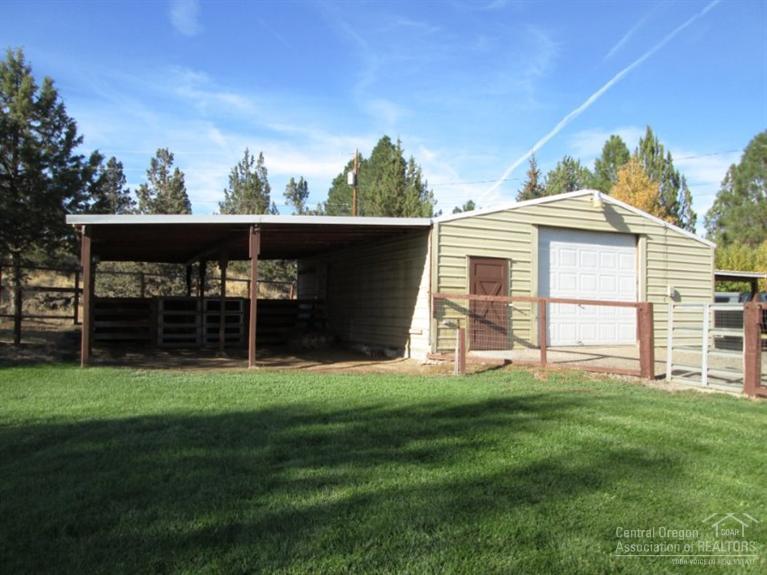 Howells Hilltop - Residential