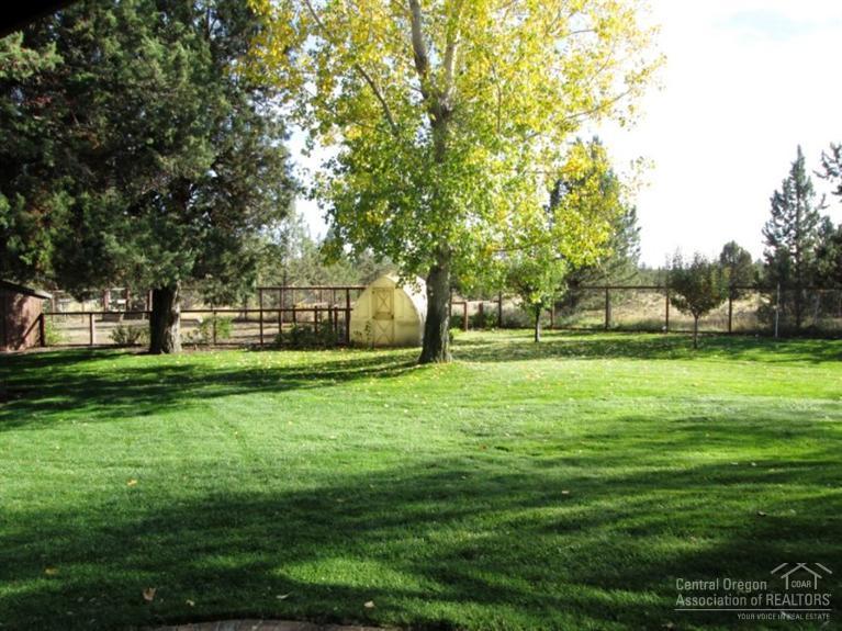 Howells Hilltop - Residential