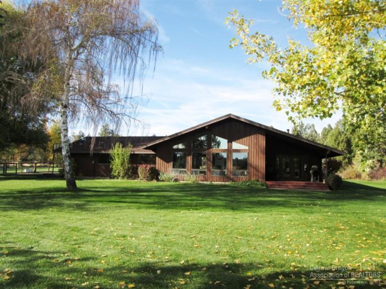 Howells Hilltop - Residential