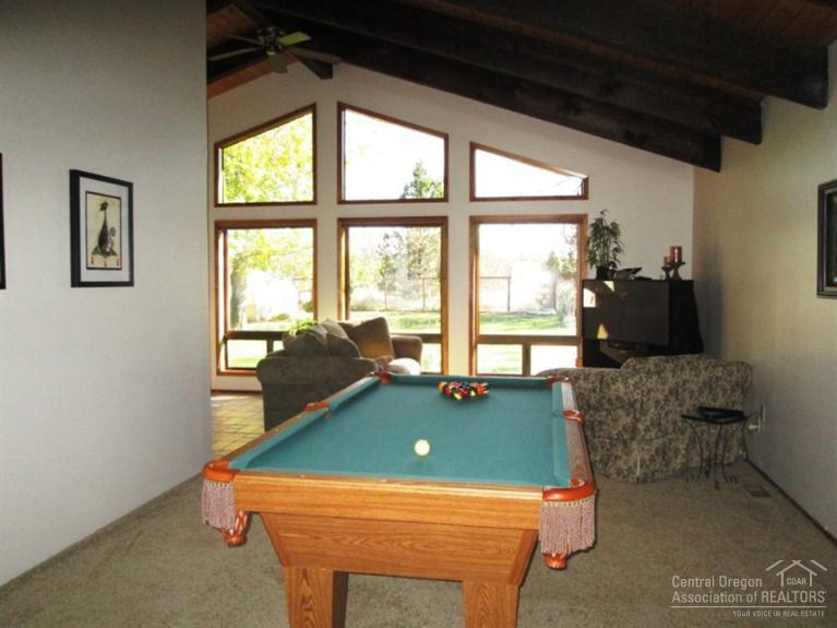 Howells Hilltop - Residential