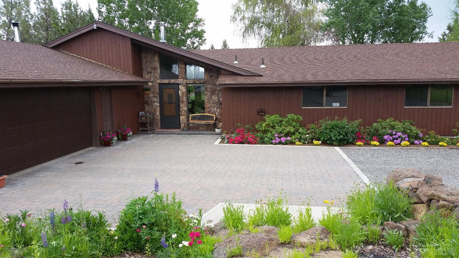 Howells Hilltop - Residential