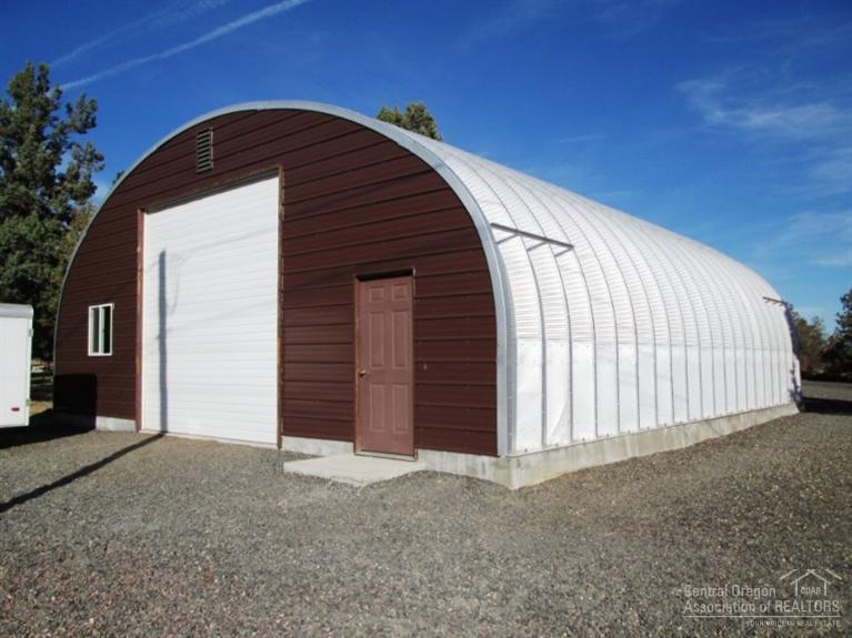 Howells Hilltop - Residential