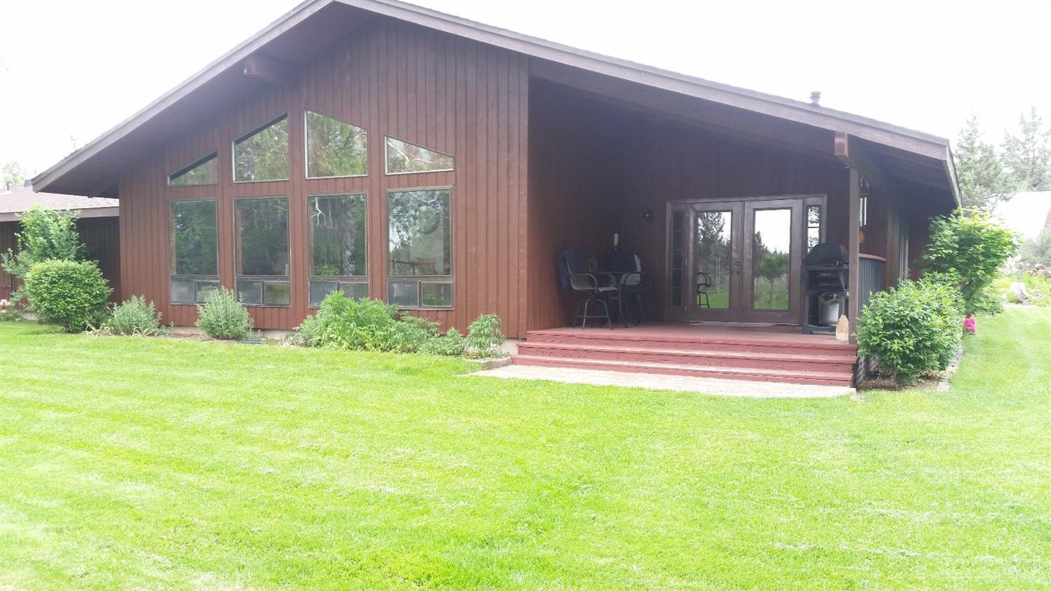 Howells Hilltop - Residential