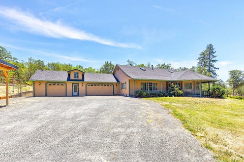 Tiny photo for 371 Castle Creek Road, Grants Pass, OR 97526 (MLS # 220223784)